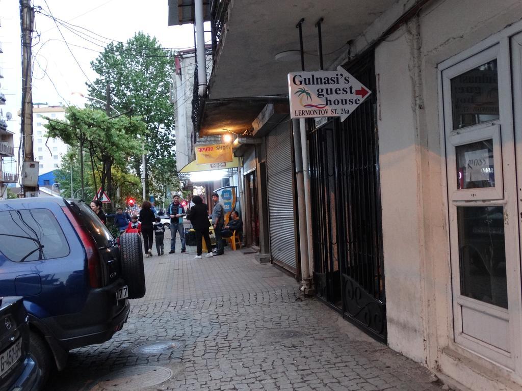 Gulnasi'S Guesthouse Batumi Exterior foto